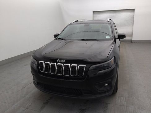 Used 2019 Jeep Cherokee Latitude w/ Cold Weather Group FWD image 15