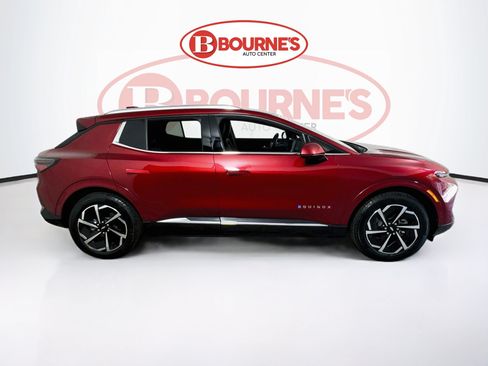 Used 2024 Chevrolet Equinox EV LT FWD image 11