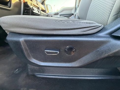 Used 2017 Ford F150 XLT w/ Equipment Group 301A Mid AWD/4WD image 21
