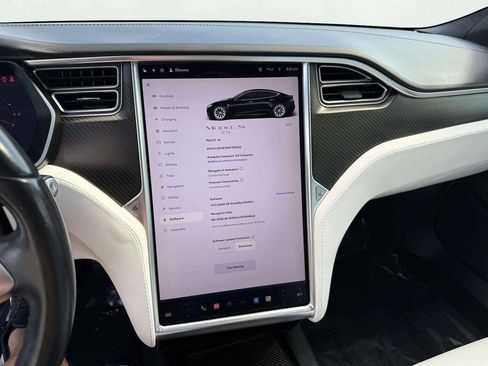 Used 2017 Tesla Model S 75 RWD image 19