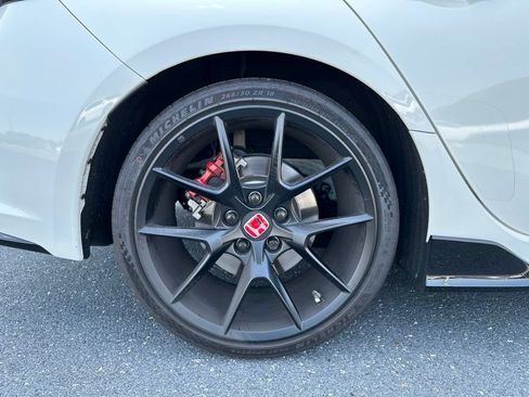 Used 2026 Honda Civic Type R image 21