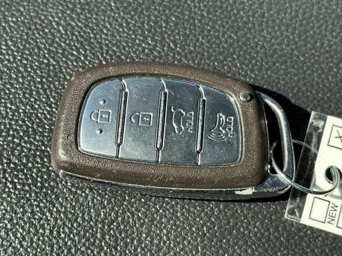 Used 2017 Hyundai Tucson Night image 14