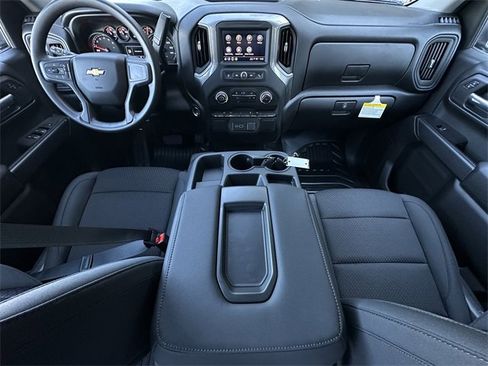 New 2026 Chevrolet Silverado 1500 W/T image 9