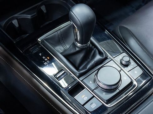 Used 2023 MAZDA CX-30 AWD 2.5 S w/ Premium Package image 18