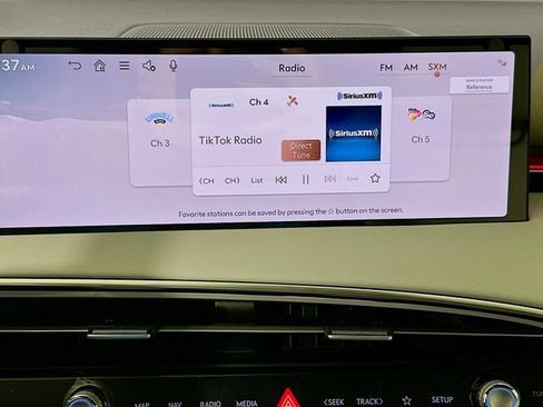 Certified 2026 Genesis GV70 2.5T Advanced AWD/4WD image 11