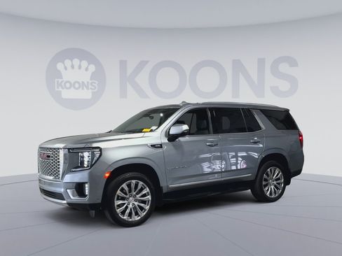 Used 2024 GMC Yukon Denali w/ Advanced Technology Package AWD/4WD image 5