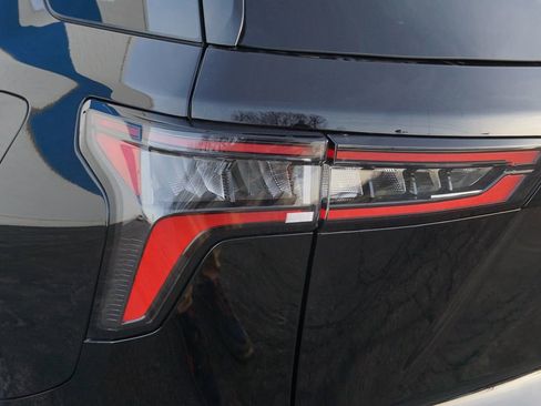 New 2026 Chevrolet Equinox RS AWD/4WD image 30