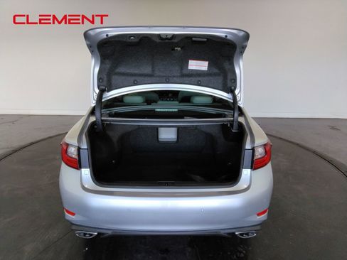 Used 2017 Lexus ES 350 image 9