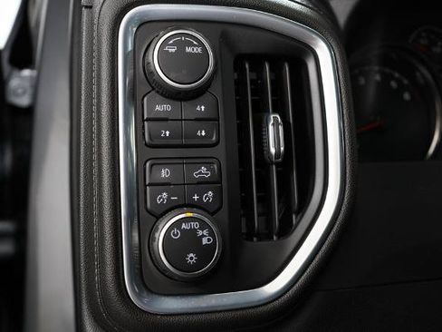 Used 2022 Chevrolet Silverado 1500 RST w/ Z71 Off-Road Package AWD/4WD image 16