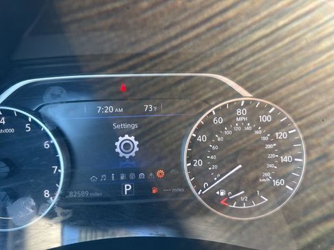 Used 2019 Nissan Murano S FWD image 40