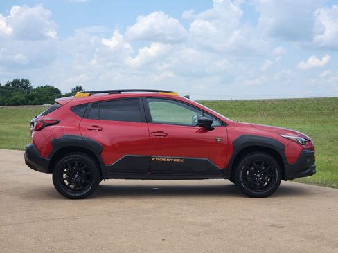 Used 2024 Subaru Crosstrek 2.5i Wilderness w/ Crosstrek Mirror Package AWD/4WD image 7