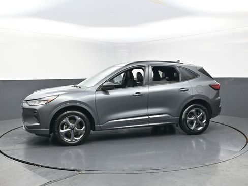 Used 2024 Ford Escape ST-Line image 10