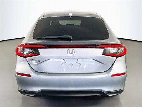 Used 2023 Honda Civic EX-L image 6