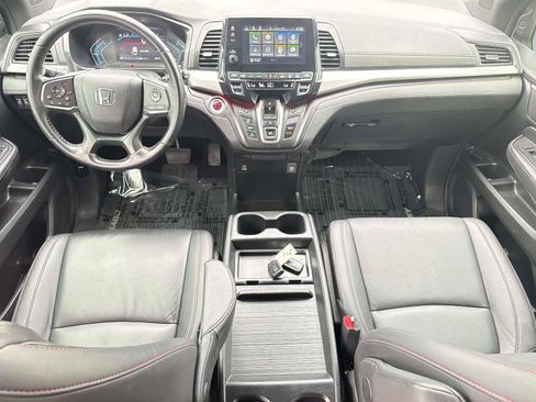 Certified 2024 Honda Odyssey Sport image 17