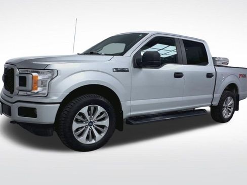 Used 2018 Ford F150 XL w/ Equipment Group 101A Mid AWD/4WD image 4