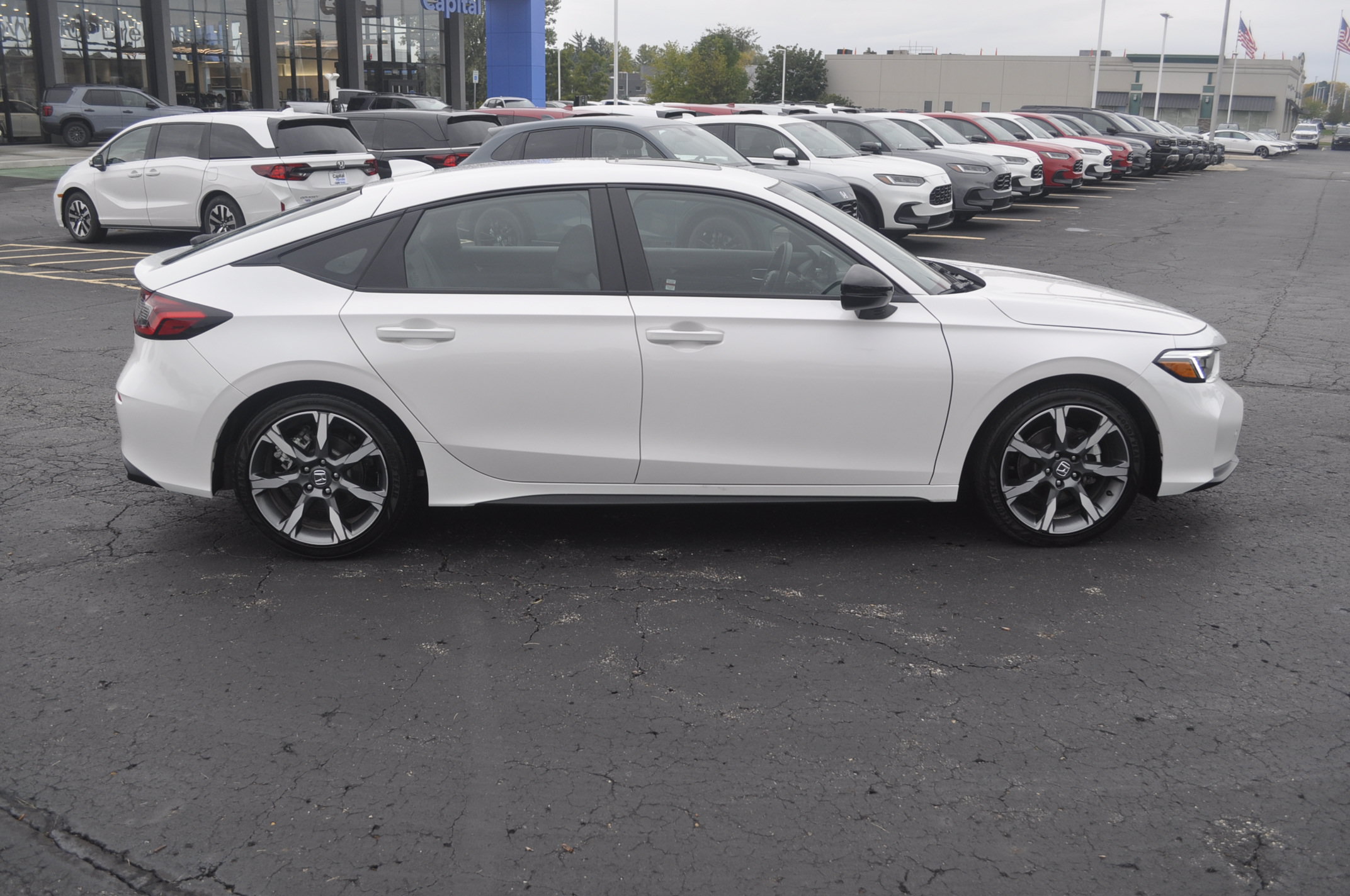 Used 2026 Honda Civic Sport Touring image 8