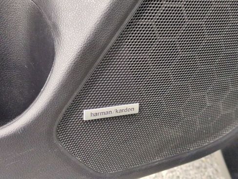 Used 2019 Subaru Outback 2.5i Limited w/ Popular Package #2 image 15