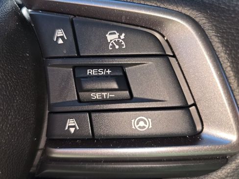 Used 2025 Subaru Outback Premium image 22