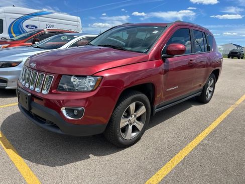 Used 2017 Jeep Compass High Altitude AWD/4WD image 14