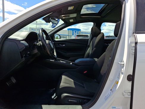 Certified 2025 Honda Accord Sport image 13