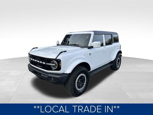 Used 2024 Ford Bronco Outer Banks w/ Sasquatch Package image 12