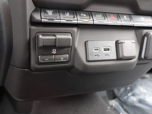 New 2026 Chevrolet Silverado 2500 Custom w/ Custom Value Package AWD/4WD image 13