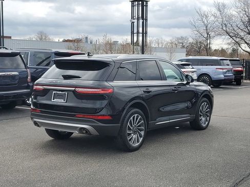 Certified 2024 Lincoln Corsair Reserve w/ Equipment Group 201A AWD/4WD image 4