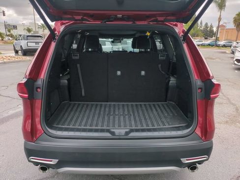 Used 2025 Toyota Grand Highlander AWD Hybrid image 31