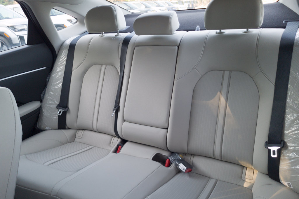 New 2027 Hyundai Sonata SEL FWD image 12
