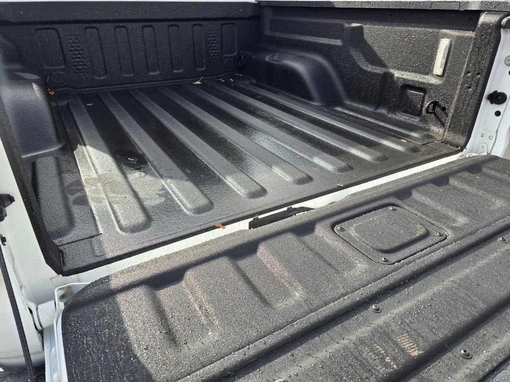 Used 2024 Jeep Gladiator Rubicon AWD/4WD image 23