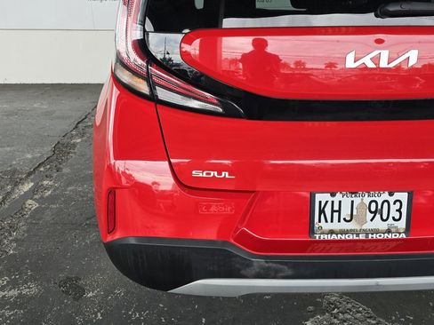 Used 2024 Kia Soul LX image 36