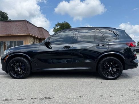 Used 2021 BMW X5 xDrive40i w/ M Sport Package AWD/4WD image 2