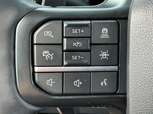 Used 2025 Ford F150 Raptor AWD/4WD image 30