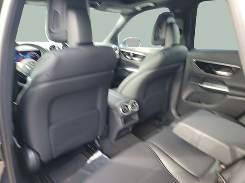 Certified 2026 Mercedes-Benz GLC 300 4MATIC image 8