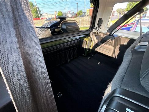 Used 2021 Jeep Wrangler Unlimited Sahara AWD/4WD image 36