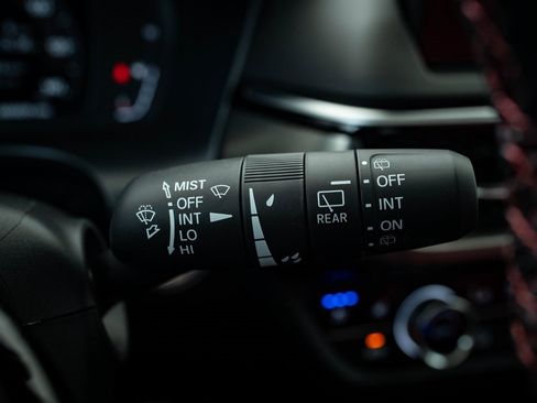 Certified 2025 Acura ADX A-Spec image 29