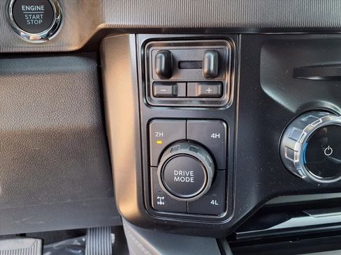 New 2026 Ford F350 Platinum image 13