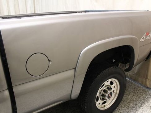 Used 2006 GMC Sierra 2500 SLT w/ Onstar Plus Package image 5