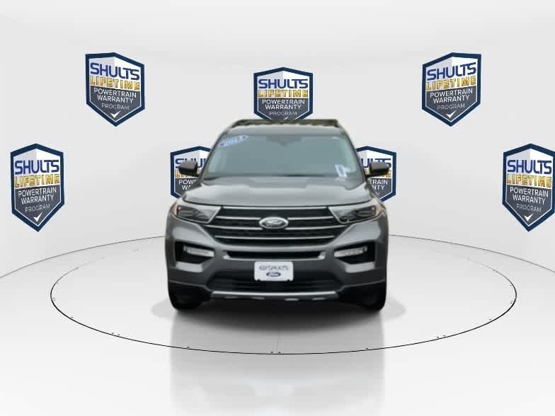 Used 2023 Ford Explorer XLT w/ Equipment Group 202A AWD/4WD image 3