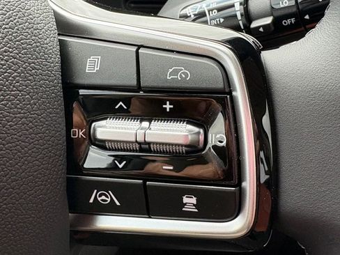 New 2026 Kia Carnival EX FWD image 26