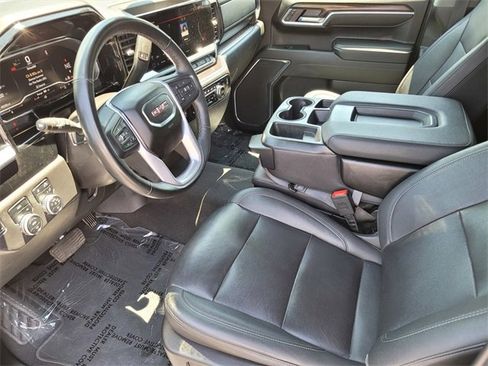 Used 2024 GMC Sierra 1500 SLT image 16