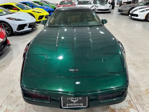 Used 1996 Chevrolet Corvette Coupe RWD image 16