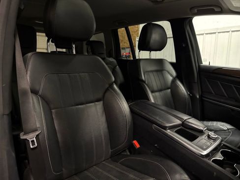 Used 2013 Mercedes-Benz GL 450 4MATIC image 28