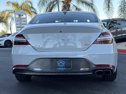 Used 2022 Genesis G70 2.0T image 9