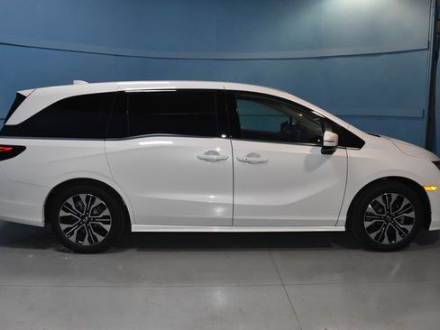 Used 2026 Honda Odyssey Elite image 25