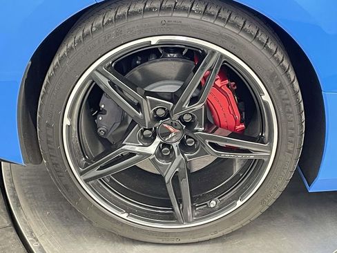 Used 2022 Chevrolet Corvette Stingray Preferred Cpe w/ Battery Protection Package image 13