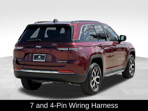 Used 2025 Jeep Grand Cherokee Limited w/ Trailer Tow Package AWD/4WD image 10