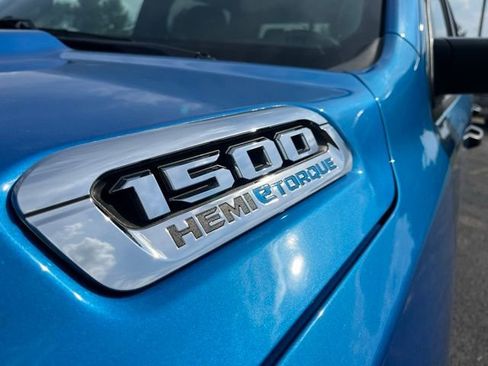 Used 2023 RAM 1500 Big Horn AWD/4WD image 11