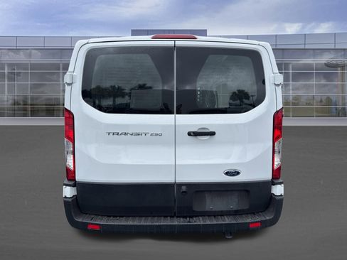 Used 2025 Ford Transit 250 Low Roof w/ Exterior Upgrade Package RWD image 5