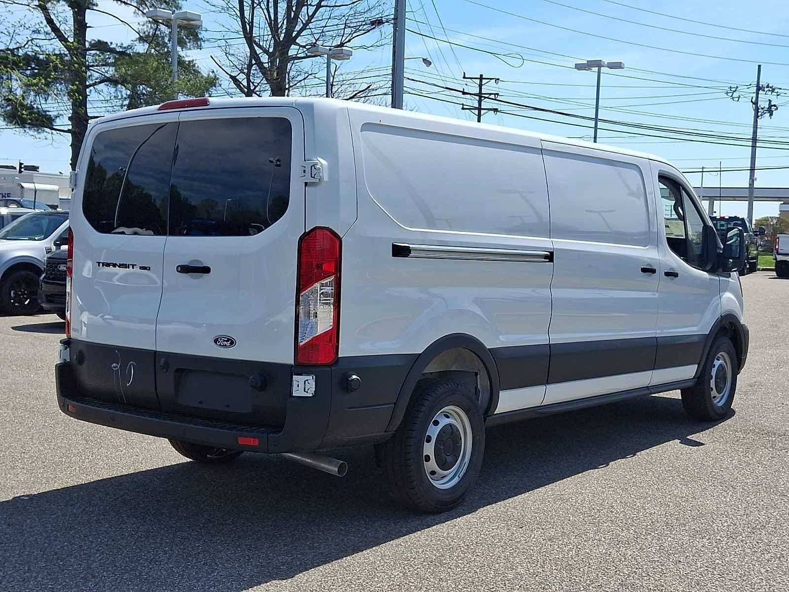 New 2026 Ford Transit 150 Low Roof w/ Load Area Protection Package RWD image 6